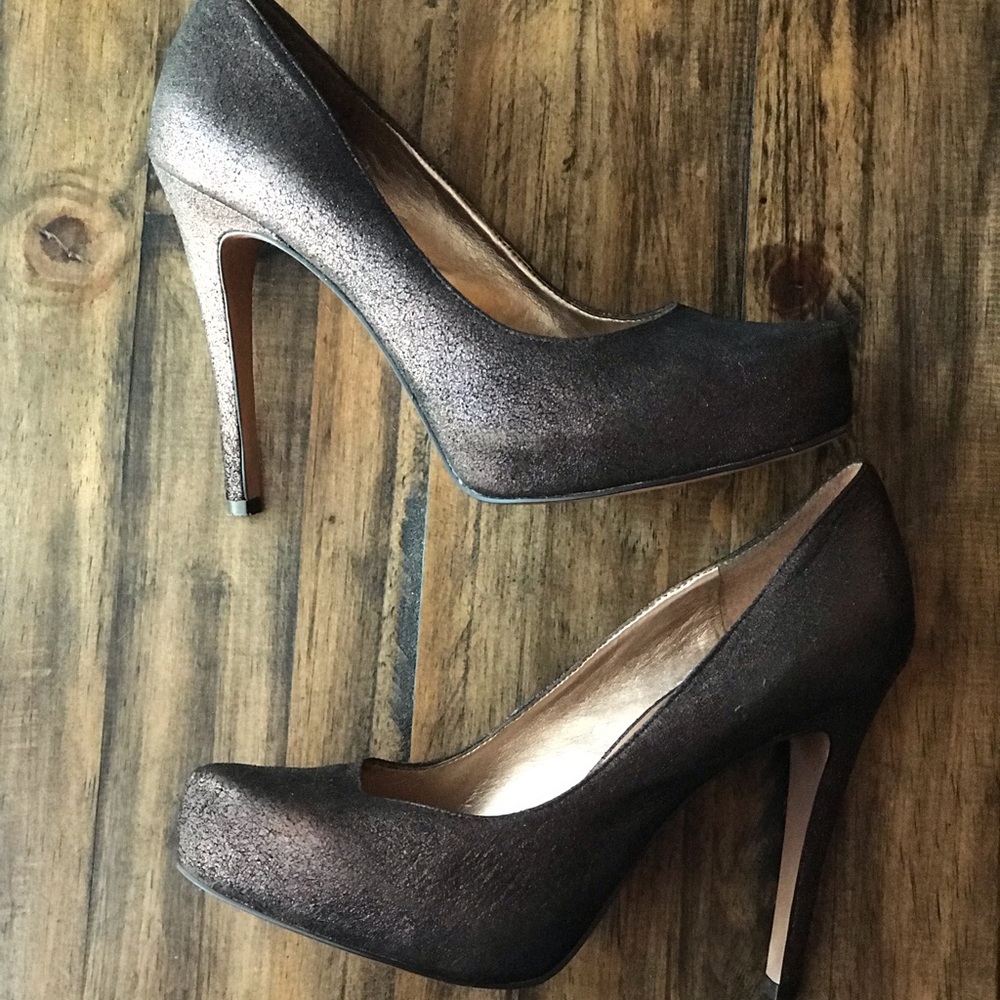 BCBG Metallic Brown Heels Size 7